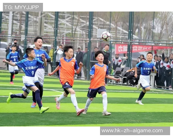 足球运动对青少年身心发展及社会融合的积极影响探讨